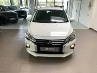 Gebraucht Mitsubishi Space Star Select 80 PS (58 kW) 2023 S) (weiss Kleinwagen