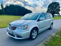 Gebraucht Lancia Voyager Gold 163 PS (119 kW) 2012 Silber Van / Kleinbus