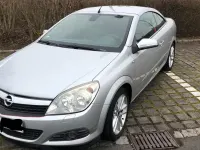 Gebraucht Opel Astra 136 PS (100 kW) 2008 Silber Cabrio