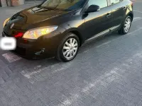 Używany Renault Mégane 110 KM (80 kW) 2011 Czarny Sedan/Limuzyna