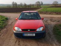 Gebraucht Ford Fiesta 60 PS (44 kW) 2001 Rot Kleinwagen