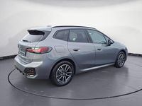 Neu BMW 220 Active Tourer 163 PS (119 kW) 2026 Grau Van / Kleinbus