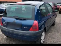 Gebraucht Renault Clio 58 PS (42 kW) 1999 Blau Kleinwagen