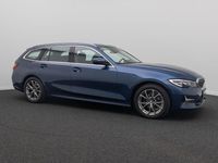 Gebraucht BMW 318 Luxury Line 150 PS (110 kW) 2022 Phytonicblauc1mschwarz Limousine