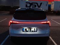 Gebraucht DFSK Forthing 4 177 PS (130 kW) 2024 Weiß Van / Kleinbus