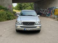 Gebraucht Mercedes ML270 200 PS (147 kW) 2004 Grau SUV