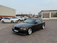 Gebraucht BMW 325 Cabriolet 192 PS (141 kW) 1993 Schwarz Cabrio