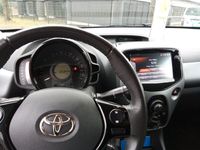 gebraucht Toyota Aygo multimedia Navi tüv 10/25 rot