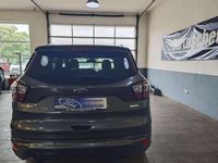Gebraucht Ford Kuga ST-Line 150 PS (110 kW) 2017 Magneticgrau SUV