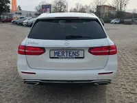 Gebraucht Mercedes E220 Avantgarde 194 PS (142 kW) 2018 Weiß Limousine