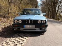 Brugt BMW 320 129 HK (94 kW) 1990 Blå Sedan
