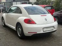 Gebraucht VW Beetle Design 105 PS (77 kW) 2013 Weiß Kleinwagen