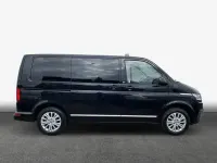 Begagnad VW Multivan Comfortline 150 HK (110 kW) 2021 Svart Minibuss