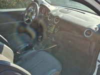 Gebraucht Opel Adam 101 PS (74 kW) 2019 Weiß Kleinwagen