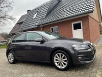 Gebraucht VW Golf VII LOUNGE 125 PS (91 kW) 2015 Grau Limousine