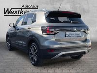 Gebraucht VW T-Cross Design 110 PS (80 kW) 2021 Limestone grey metallic SUV