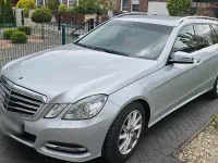 Gebraucht Mercedes E250 Avantgarde 204 PS (150 kW) 2011 Silber Kombi