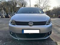 Gebraucht VW Touran 150 PS (110 kW) 2012 Silber Van / Kleinbus