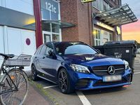 Gebraucht Mercedes C200 AMG line 160 PS (117 kW) 2020 Blau Kombi