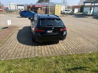 Gebraucht BMW 330 Performance 245 PS (180 kW) 2024 Schwarz Kombi