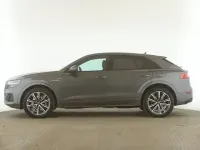 Gebraucht Audi Q8 S-Line 381 PS (280 kW) 2022 Grau SUV