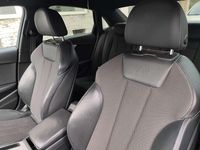 Gebraucht Audi A4 S-Line 218 PS (160 kW) 2018 Blau Limousine