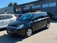 Gebraucht Opel Zafira Innovation 140 PS (102 kW) 2008 Saphirschwarz mi2 Van / Kleinbus