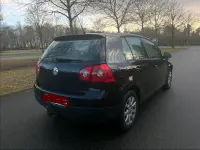 Gebraucht VW Golf V 102 PS (75 kW) 2005 Schwarz Kleinwagen