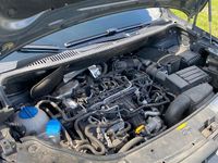 Gebraucht VW Caddy 102 PS (75 kW) 2014 Violet Van / Kleinbus