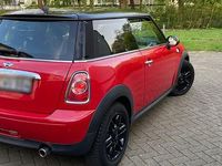 Gebraucht Mini Cooper 122 PS (89 kW) 2011 Rot Kleinwagen