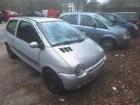 Gebraucht Renault Twingo 58 PS (42 kW) 2006 Silber Kleinwagen