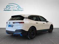 Gebraucht BMW iX Executive 384 kW (523 PS) 2023 Weißkeine angabe SUV