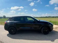 Gebraucht Porsche Cayenne Diesel 245 PS (180 kW) 2011 Schwarz SUV