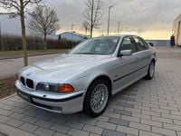 Käytetty BMW 523 Shadowline 170 HP (125 kW) 2000 Hopea Sedan