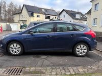 Gebraucht Ford Focus 101 PS (74 kW) 2012 Blau Limousine