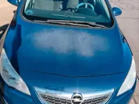 Gebraucht Opel Astra 165 PS (121 kW) 2011 Blau Kombi