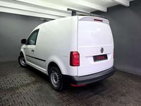 Gebraucht VW Caddy 84 PS (61 kW) 2016 Weiß Van / Kleinbus