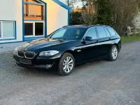 Gebraucht BMW 520 177 PS (130 kW) 2011 Schwarz Kombi