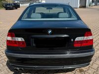 Gebraucht BMW 320 Basis 150 PS (110 kW) 1998 Schwarz Limousine