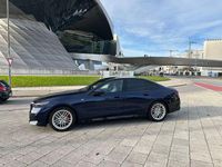 Gebraucht BMW 520 Performance 197 PS (144 kW) 2024 Blau Limousine