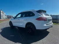 Second-hand Porsche Cayenne 245 CP (180 kW) 2013 Alb SUV