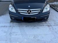 Gebraucht Mercedes B170 116 PS (85 kW) 2008 Blau Van / Kleinbus