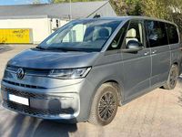 Second-hand VW Multivan Life 150 CP (110 kW) 2023 Argintiu Monovolum