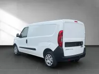 Gebraucht Fiat Doblò 95 PS (69 kW) 2019 Weiß Van / Kleinbus