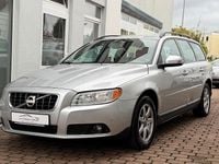 Gebraucht Volvo V70 135 PS (99 kW) 2009 Silber Kombi
