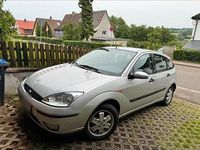 Gebraucht Ford Focus 105 PS (77 kW) 2002 Silber Kleinwagen