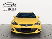 Gebraucht Opel Astra GTC Edition 179 PS (131 kW) 2012 Gelb Limousine