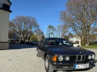 Gebraucht BMW 745 252 PS (185 kW) 1986 Blau Limousine