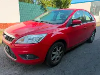 Gebraucht Ford Focus 101 PS (74 kW) 2010 Rot Limousine