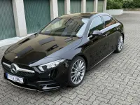 Gebraucht Mercedes A200 AMG line 163 PS (119 kW) 2019 Limousine